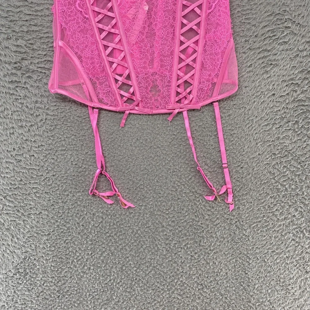 Victoria's Secret Wicked Corset Top Womens Small Lace Crisscross Coquette Garter
